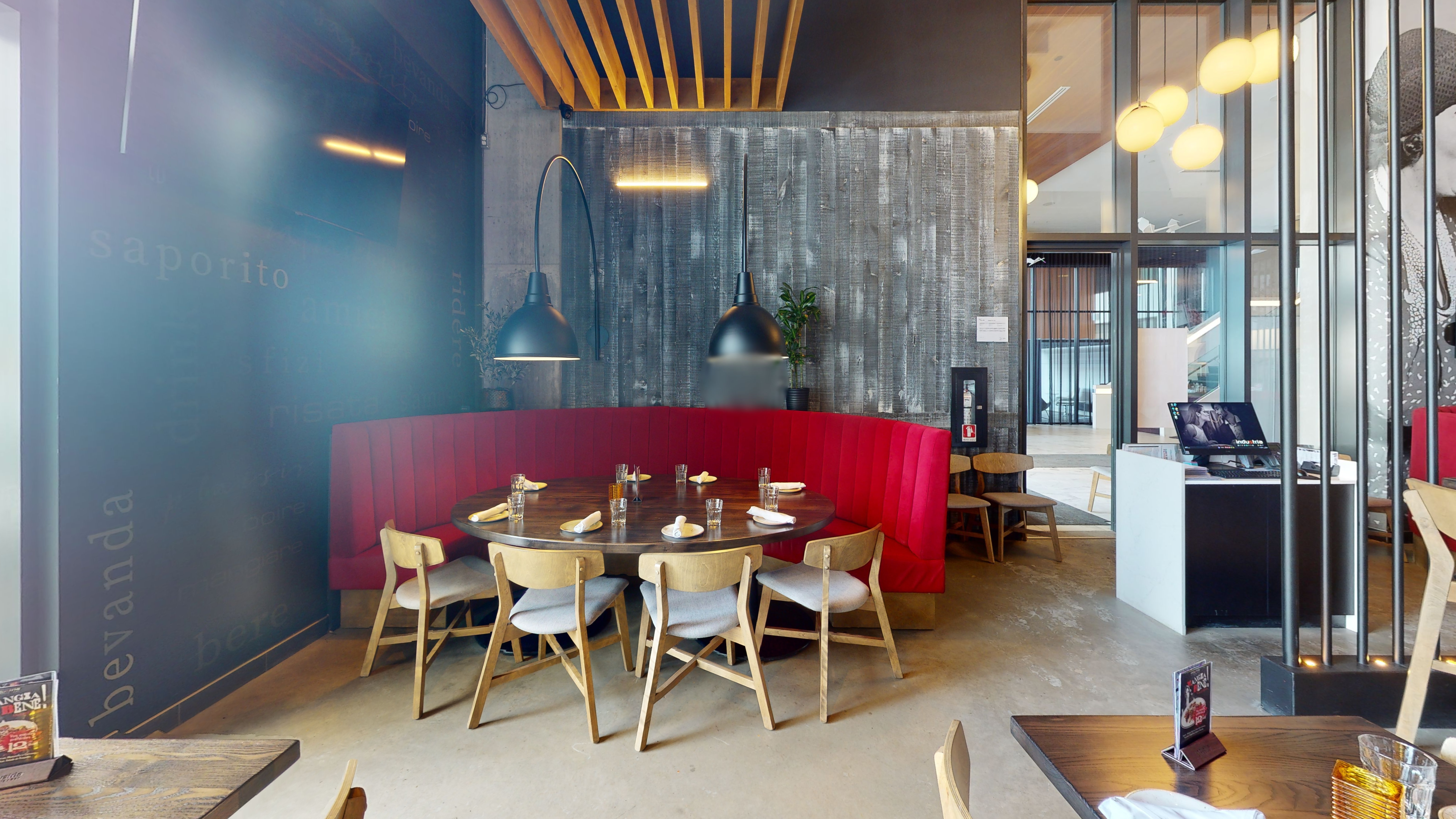 Photo Industria Pizzeria + Bar Brossard ( Dix 30 )