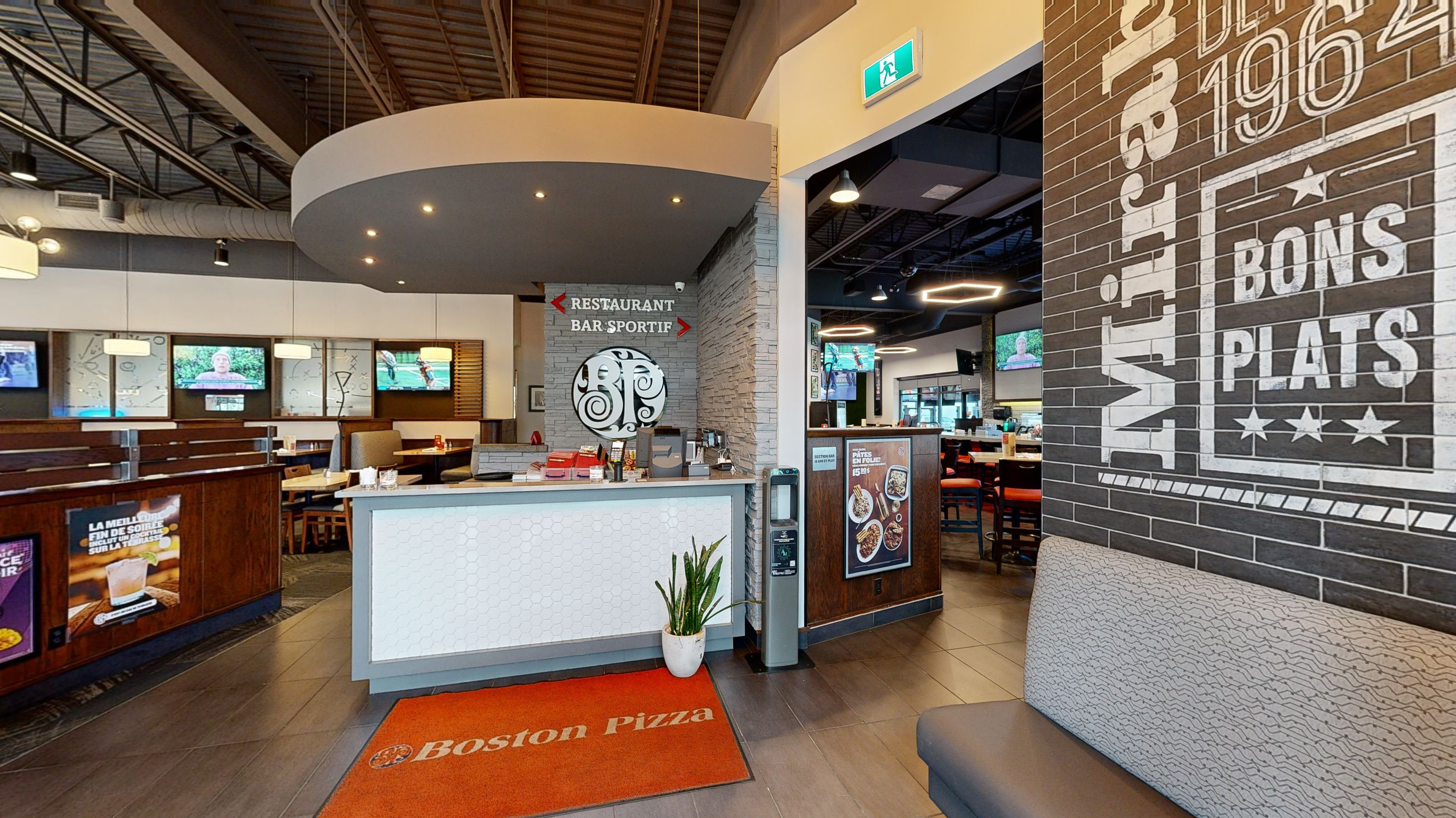 Boston Pizza Mirabel